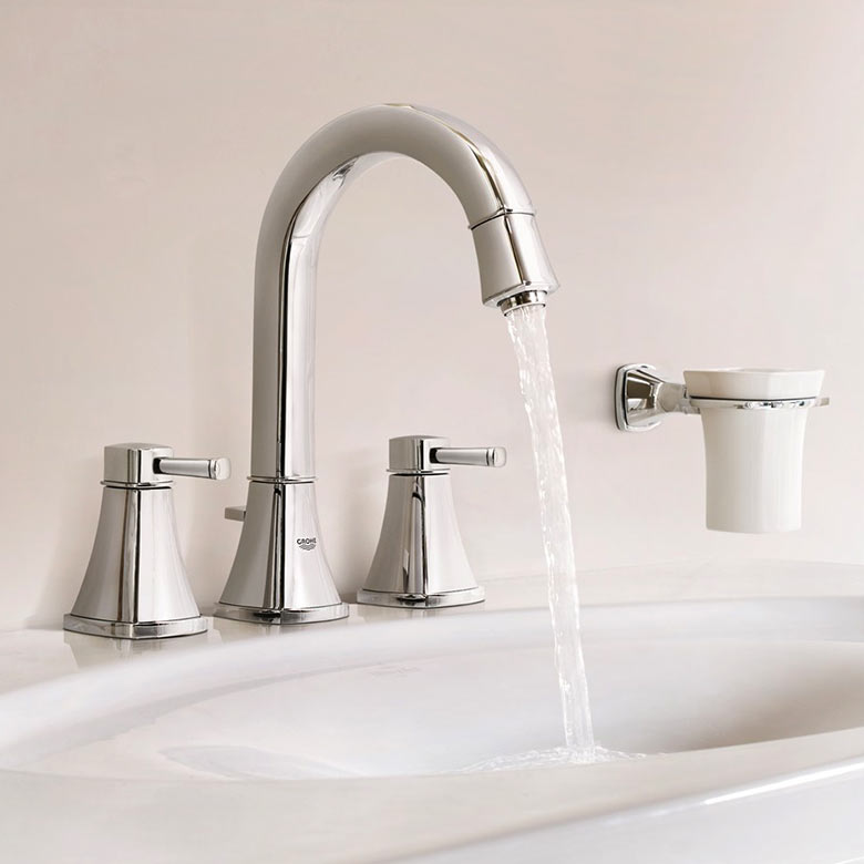 Grohe Grandera 20389 000 Смеситель для раковины на 3 отверстия высокий