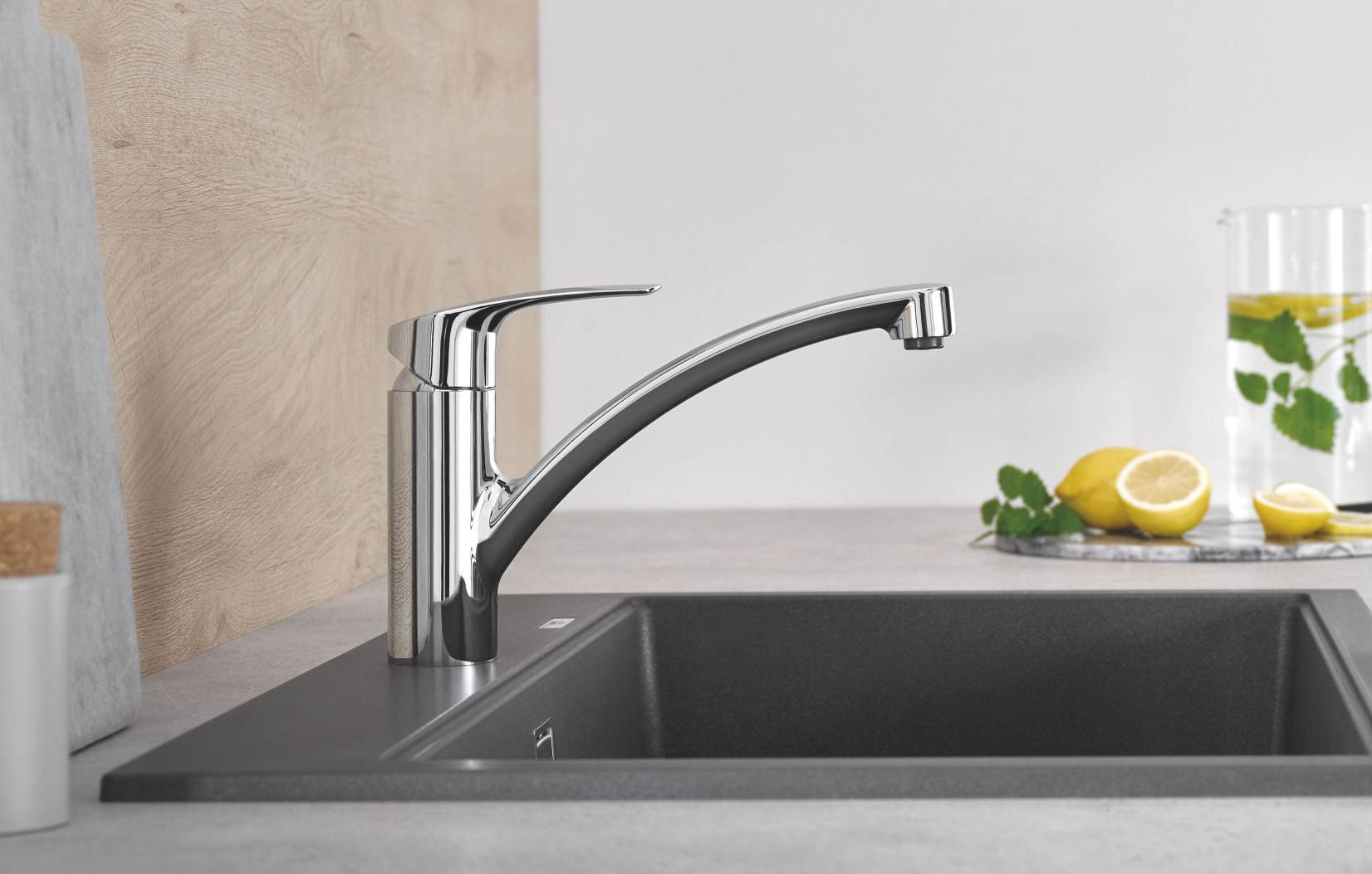 Grohe Eurosmart 33281 003 Смеситель кухонный