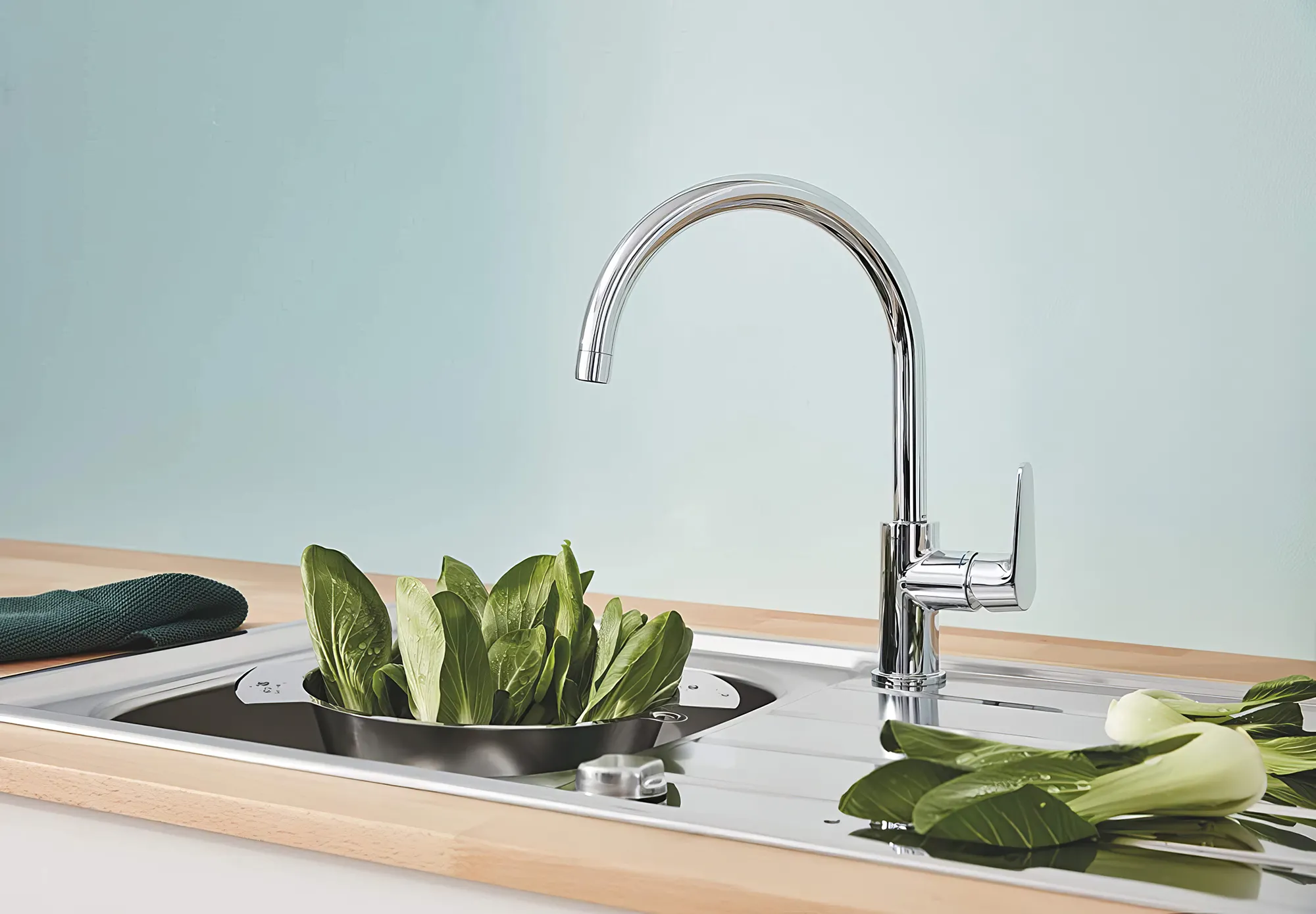 Grohe BauCurve 31536 001 Смеситель для кухни высокий