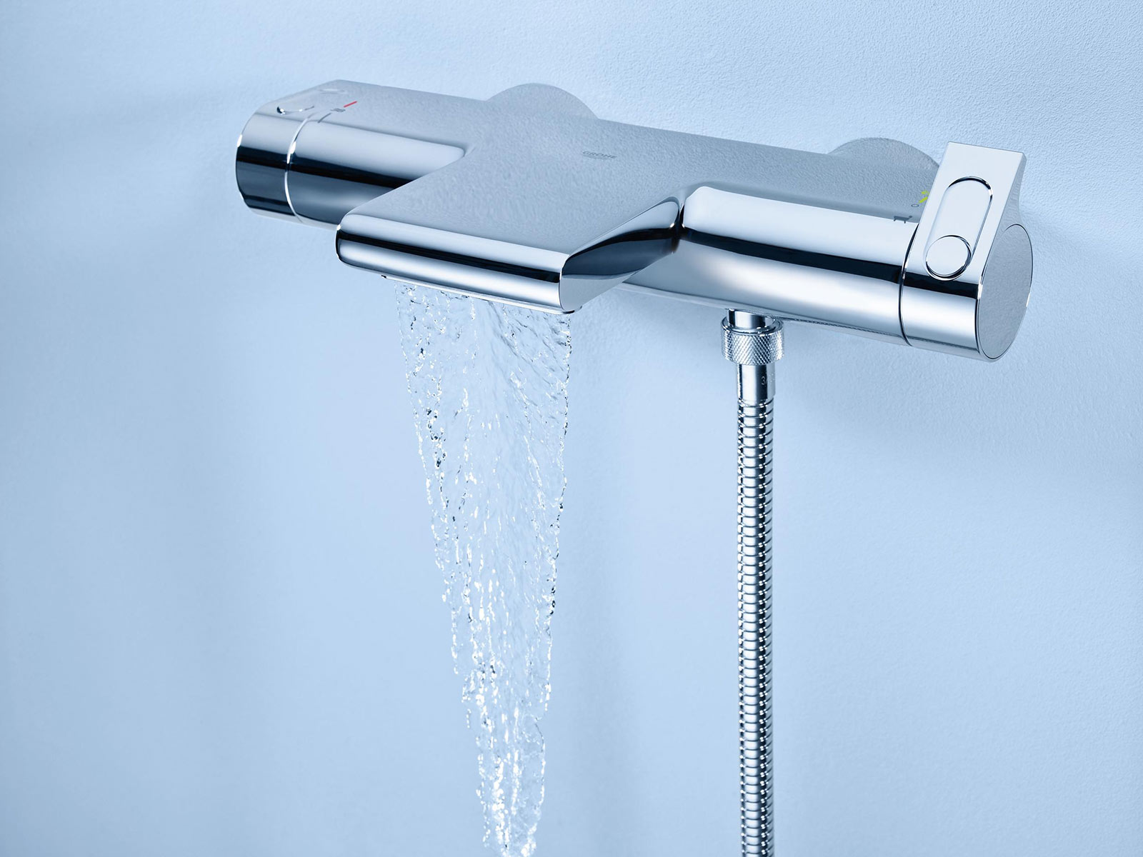 Grohe Grohtherm 2000 34174 001 Термосмеситель для ванны (каскадный излив)