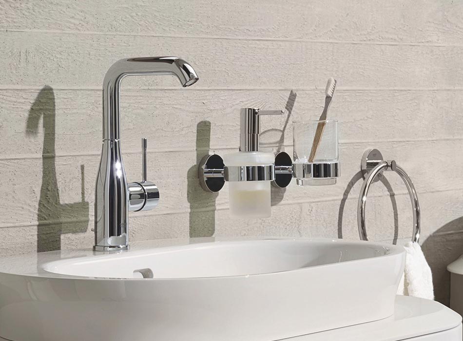 Grohe Essence+ 23462 001 Смеситель для раковины с донным клапаном (M-Size)